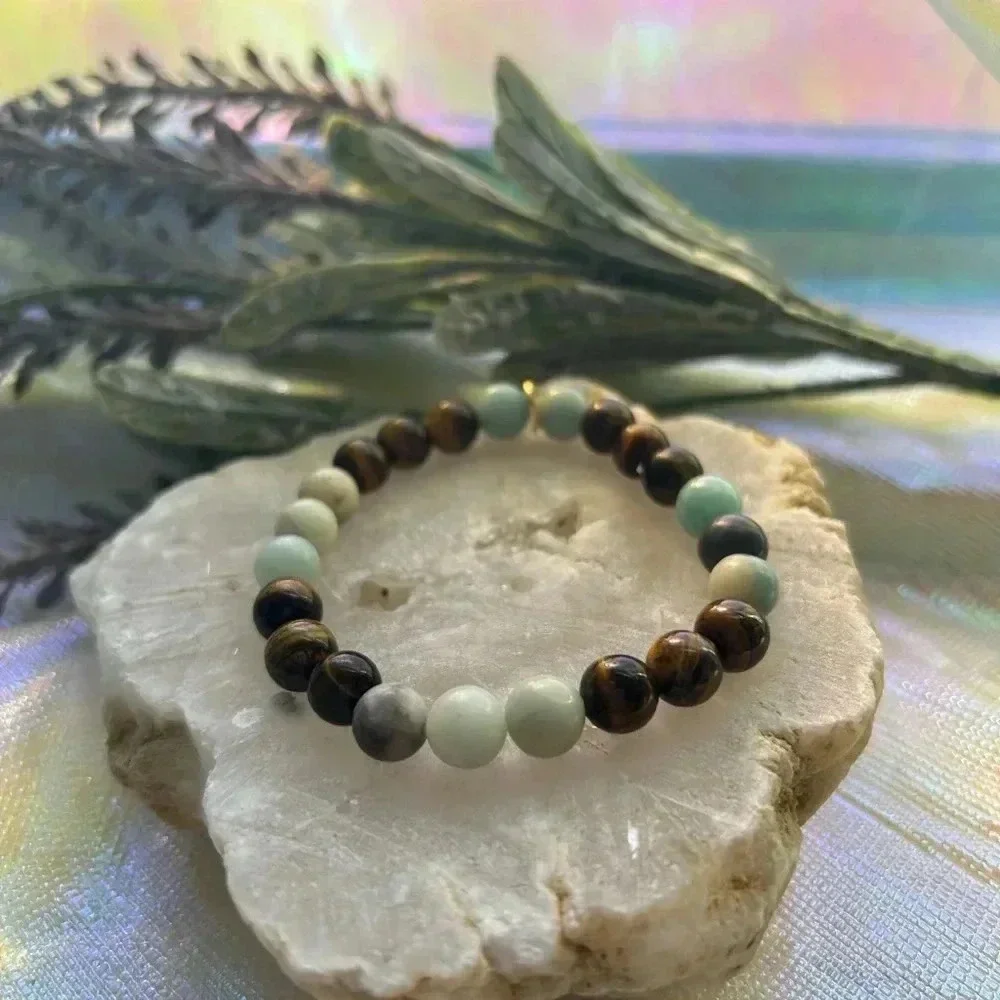 Handmade Amazonite + tiger’s eye Crystal beaded Bracelet 👁️